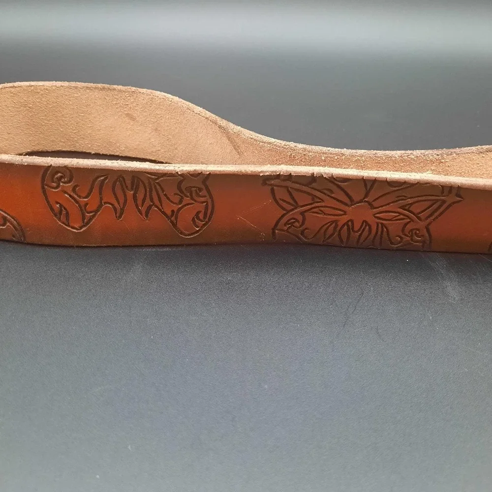 Handcrafted Leather Belt w/‎ Butterfly Embossing, Western-Style Design 30